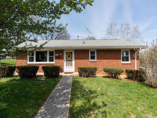 2209 THIRD ST, STAUNTON, VA 24401