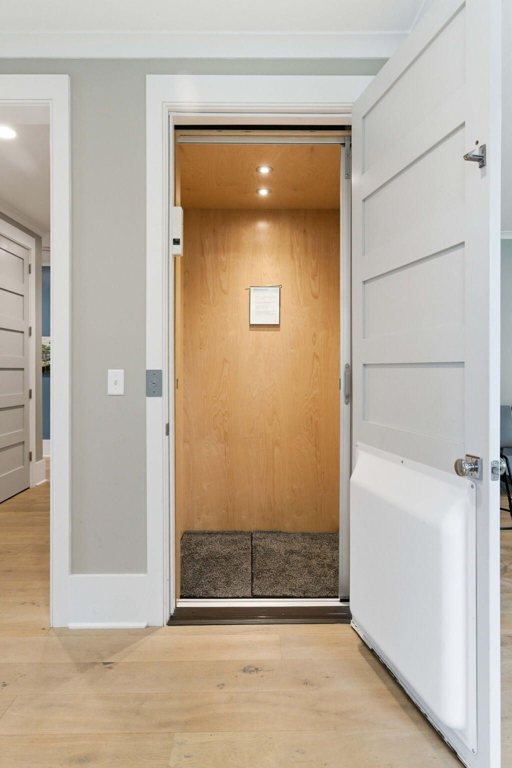 517 Carolina Boulevard Photo 10