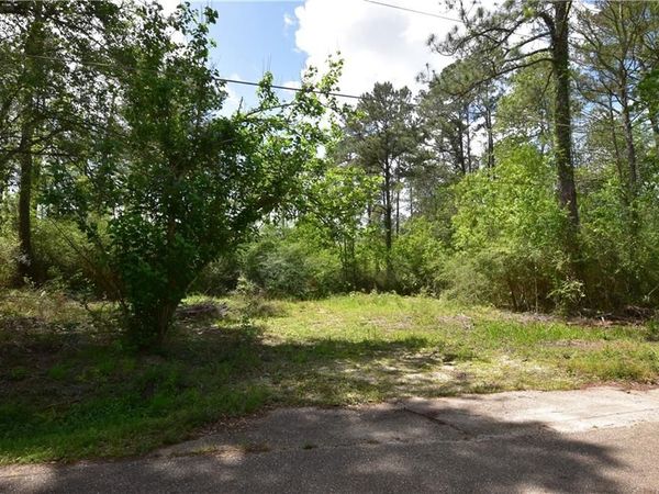 36151 CENTRAL Avenue, Pearl River, LA 70452