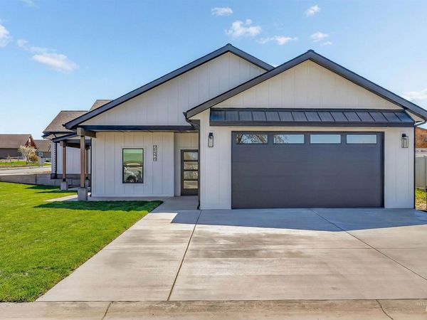 2144 Casa Ct, Lewiston, ID 83501