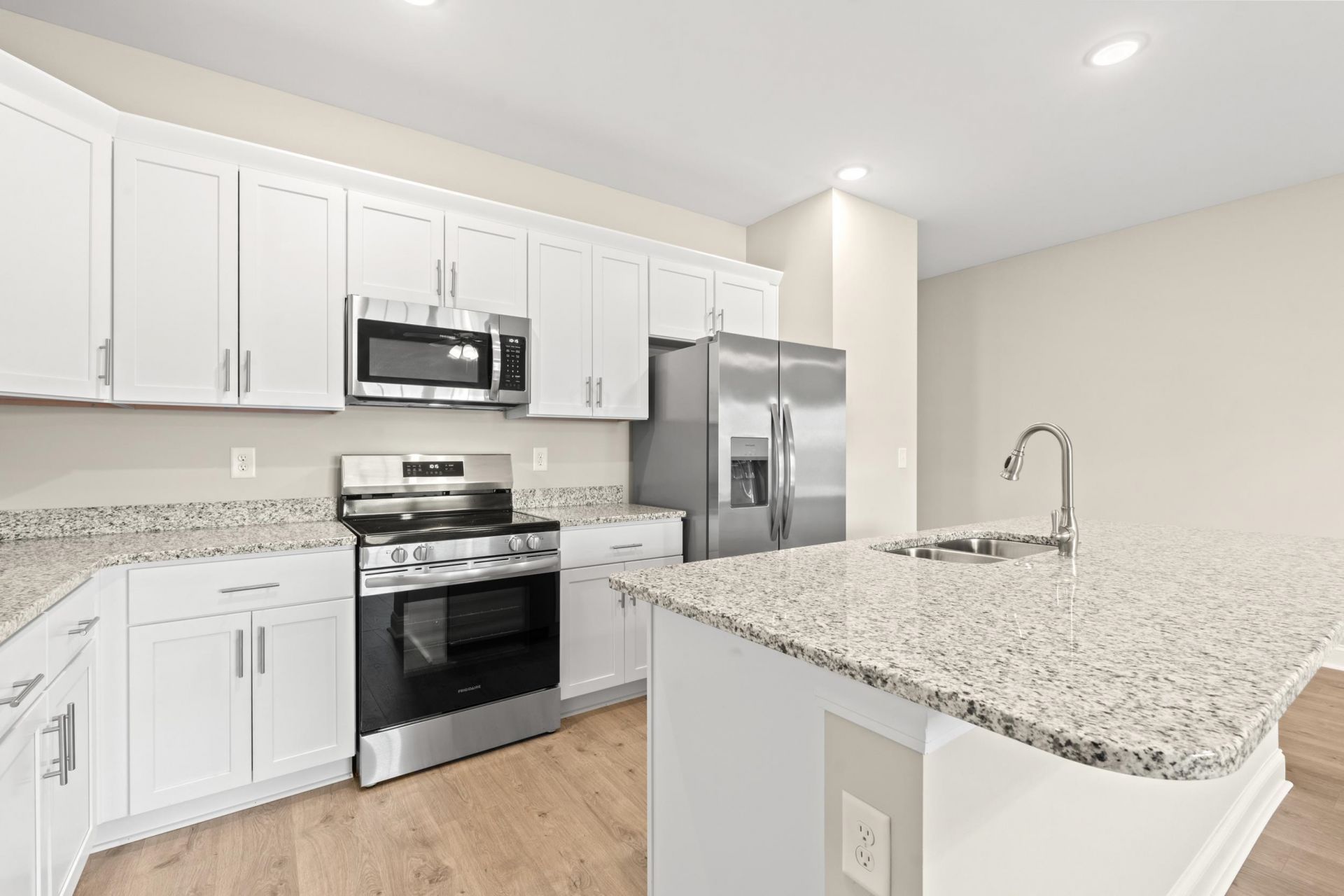 346 Kiskadee Loop Photo 7