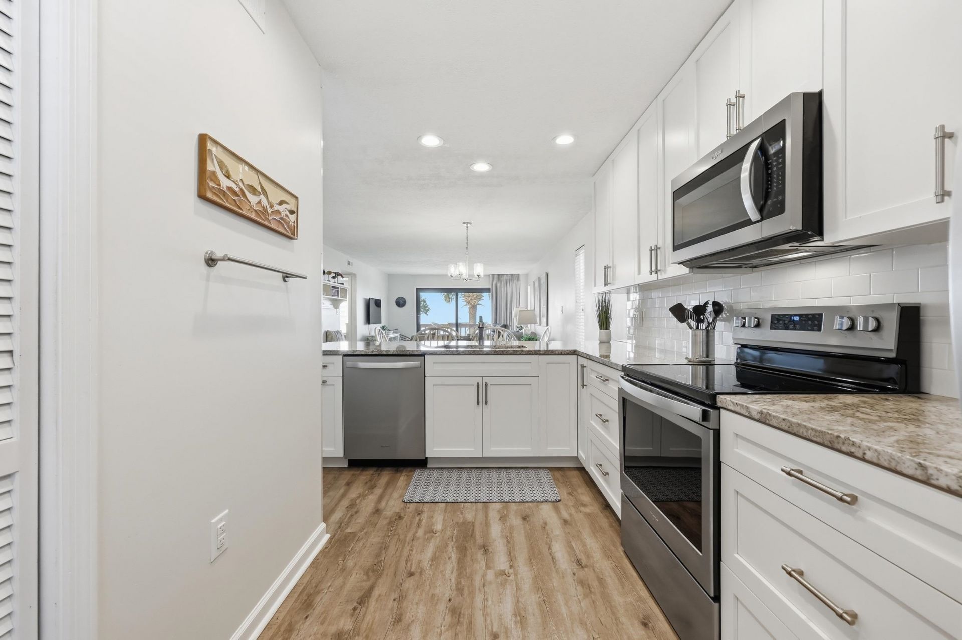 5507 N Ocean Blvd. Photo 7