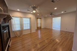 124 Miley Avenue photo 4