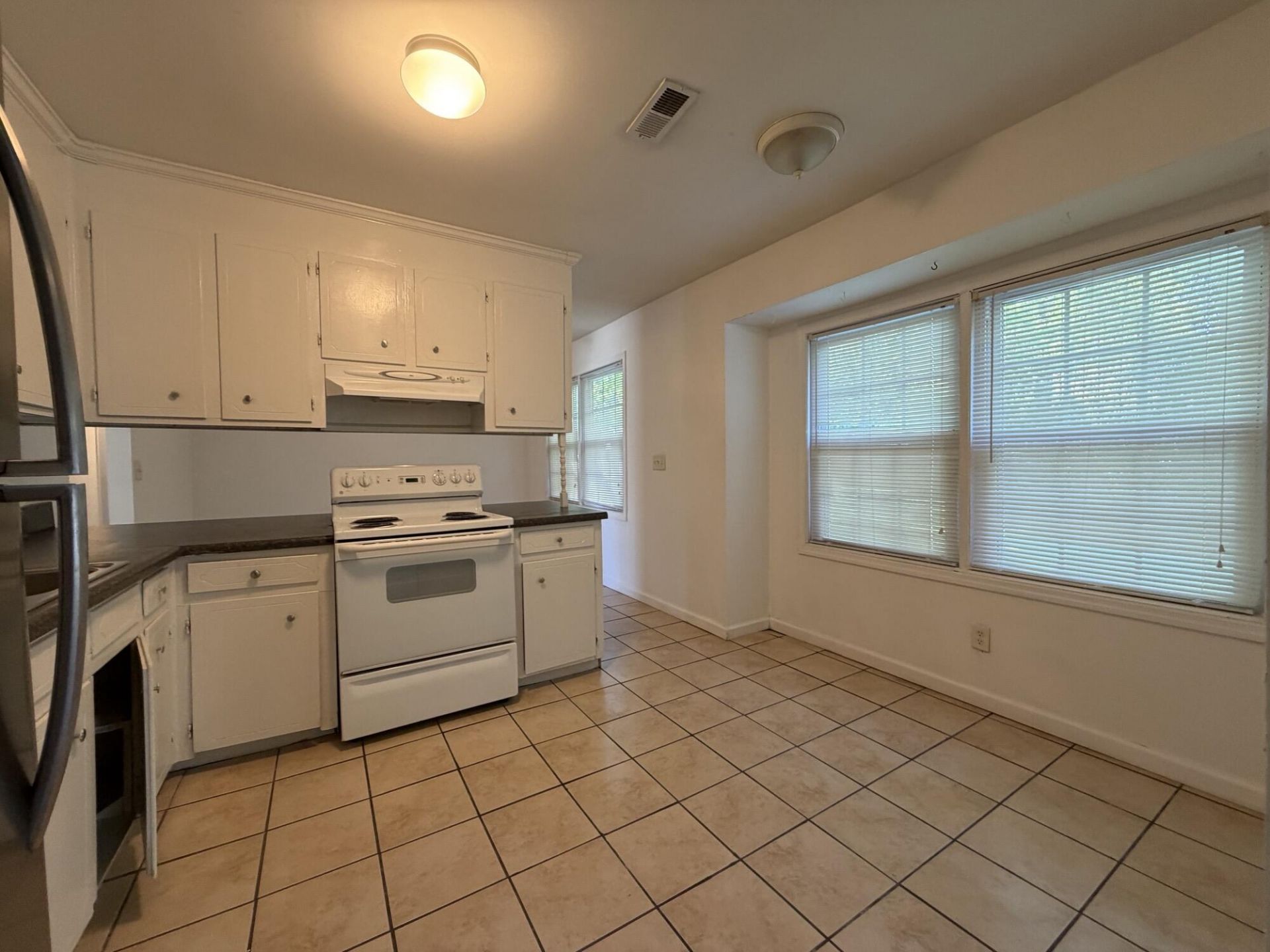 124 Miley Avenue Photo 5