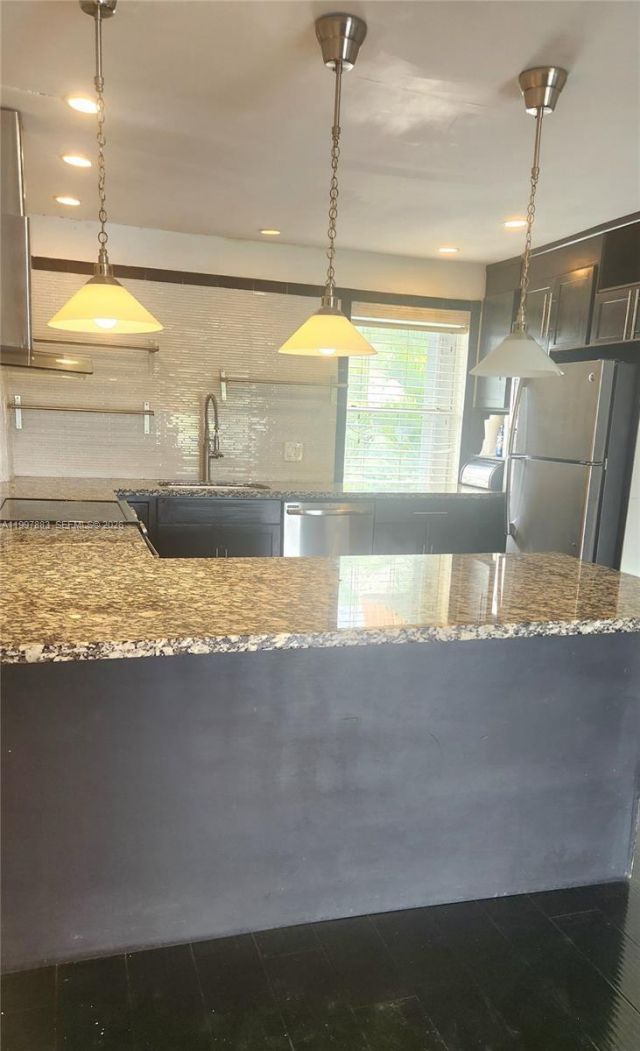 3811 NW 84th Ave, Unit 2B, Sunrise, FL 33351 Photo