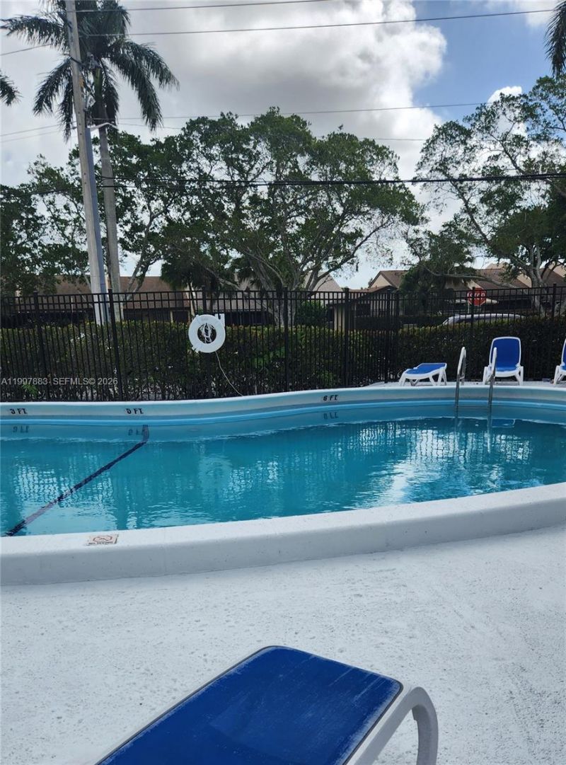 3811 NW 84th Ave, Unit 2B, Sunrise, FL 33351 Photo