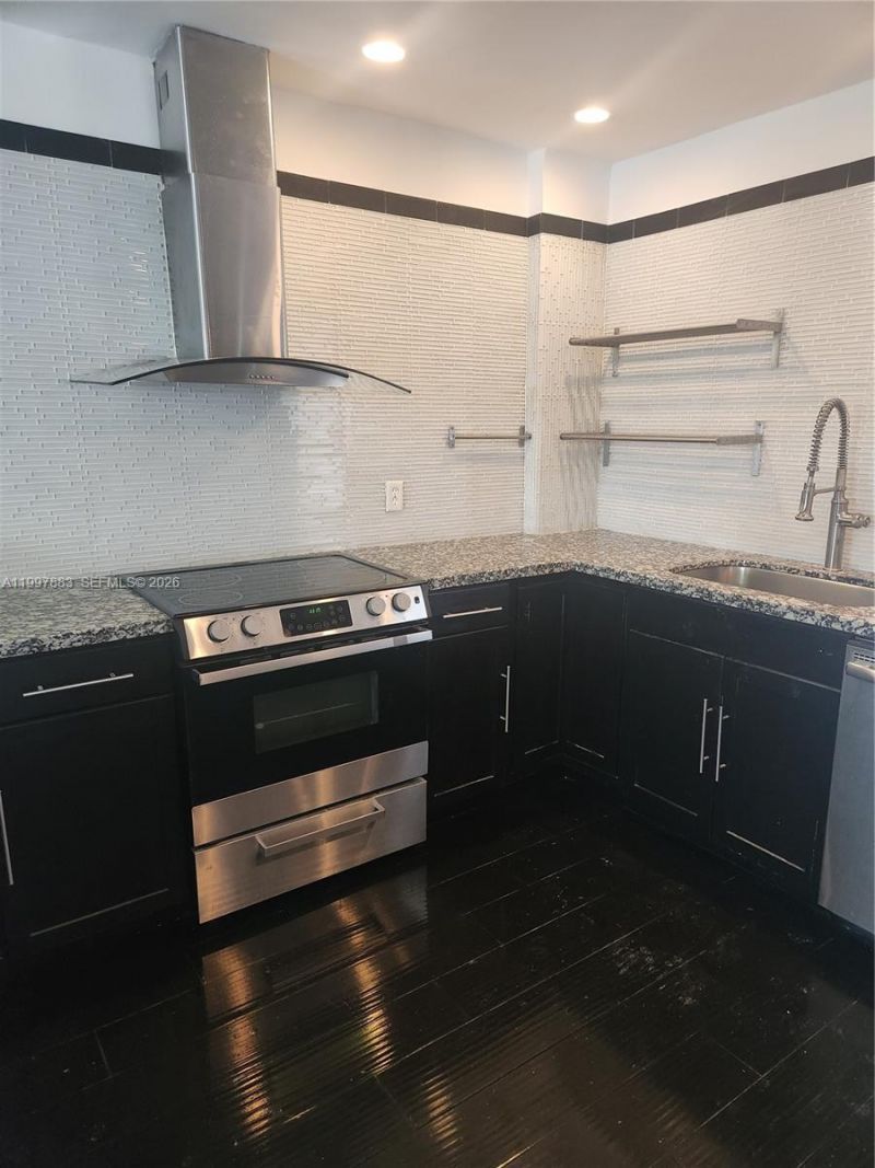 3811 NW 84th Ave, Unit 2B, Sunrise, FL 33351 Photo