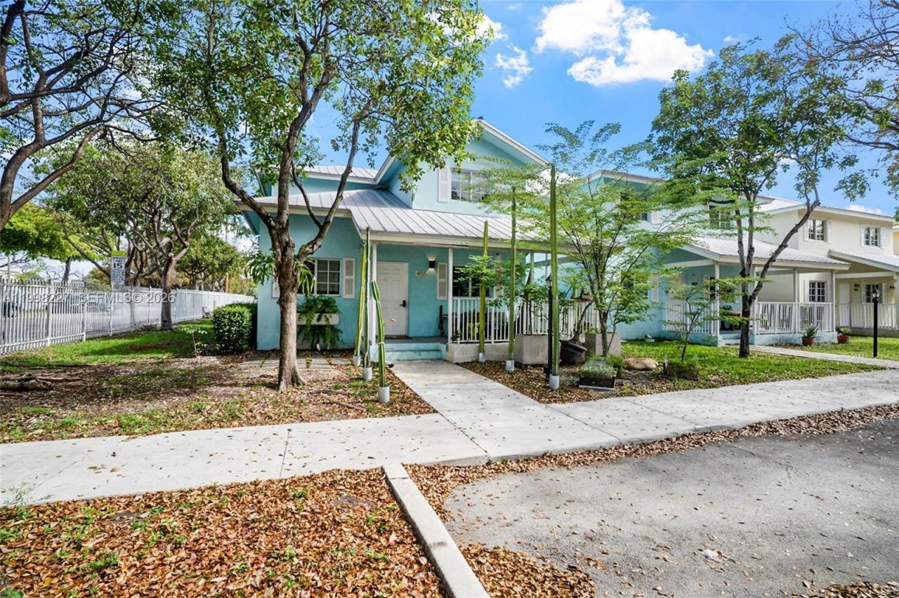 455 NW 19th Ln, Unit 17, Miami, FL 33136 Photo