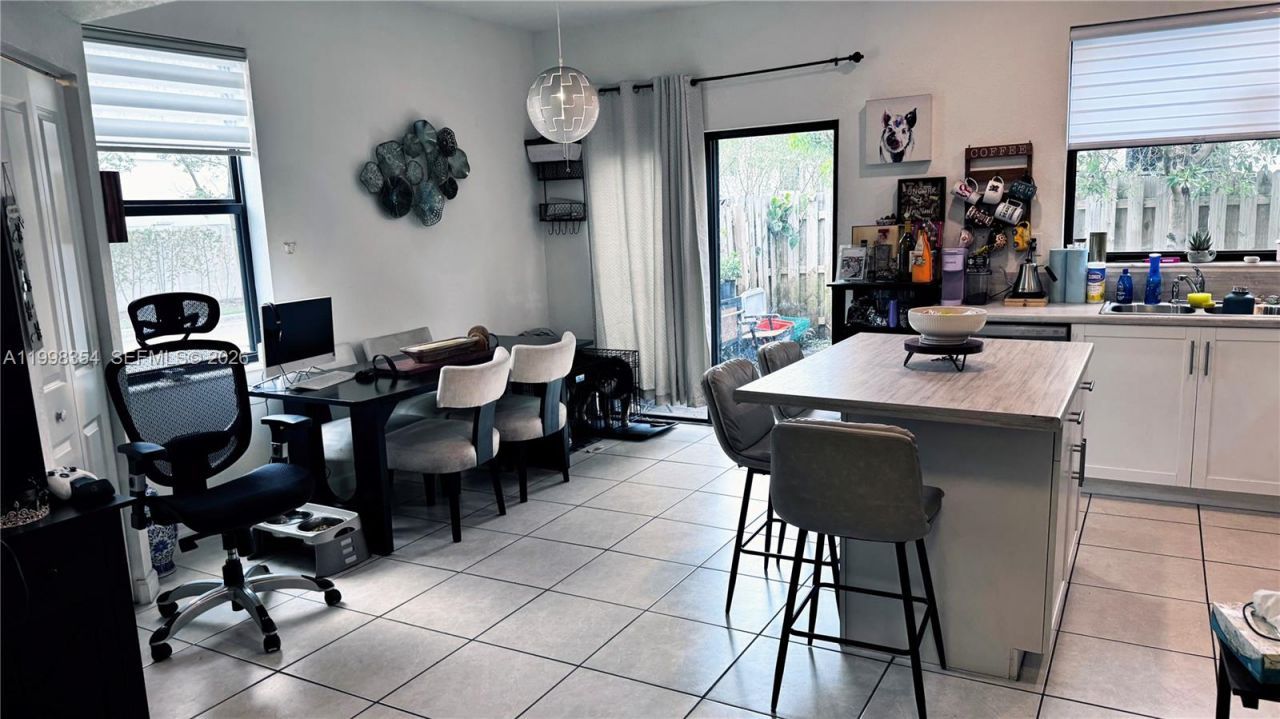 21404 NE 3rd Path, Miami, FL 33179 Photo