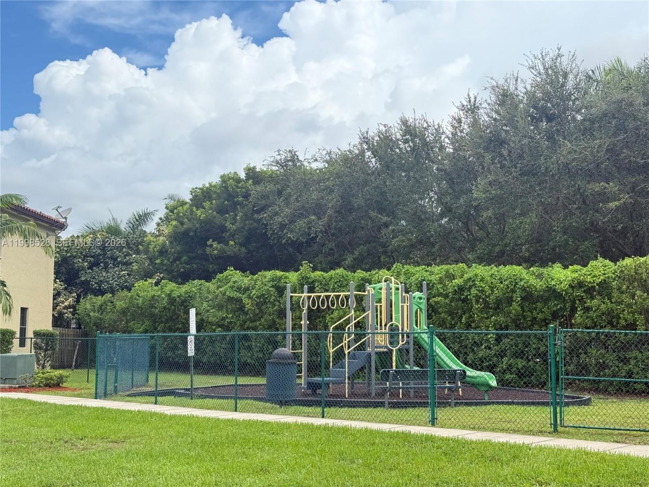 3211 SE 7th St, Homestead, FL 33033 Photo