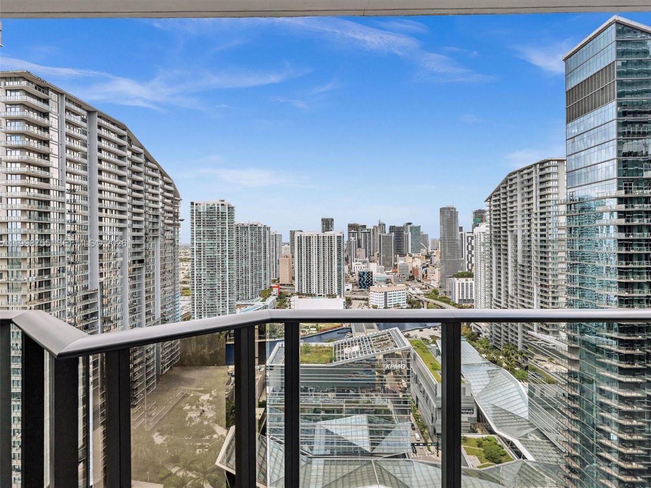 45 SW 9th St, Unit 3609, Miami, FL 33130 Photo
