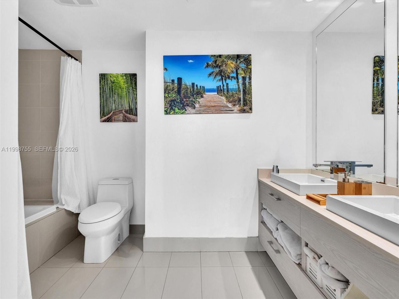 45 SW 9th St, Unit 3609, Miami, FL 33130 Photo