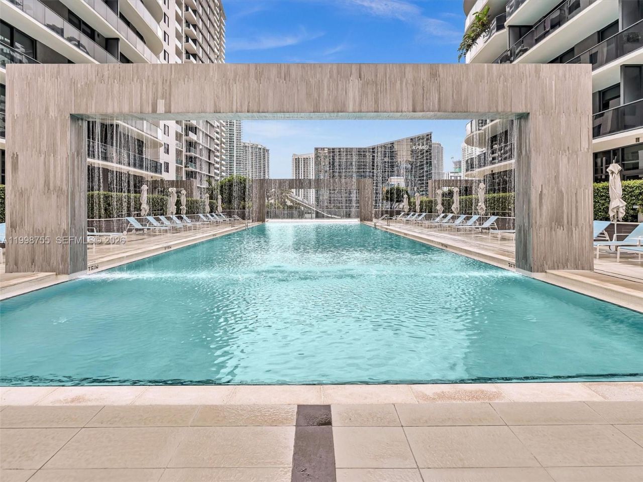 45 SW 9th St, Unit 3609, Miami, FL 33130 Photo