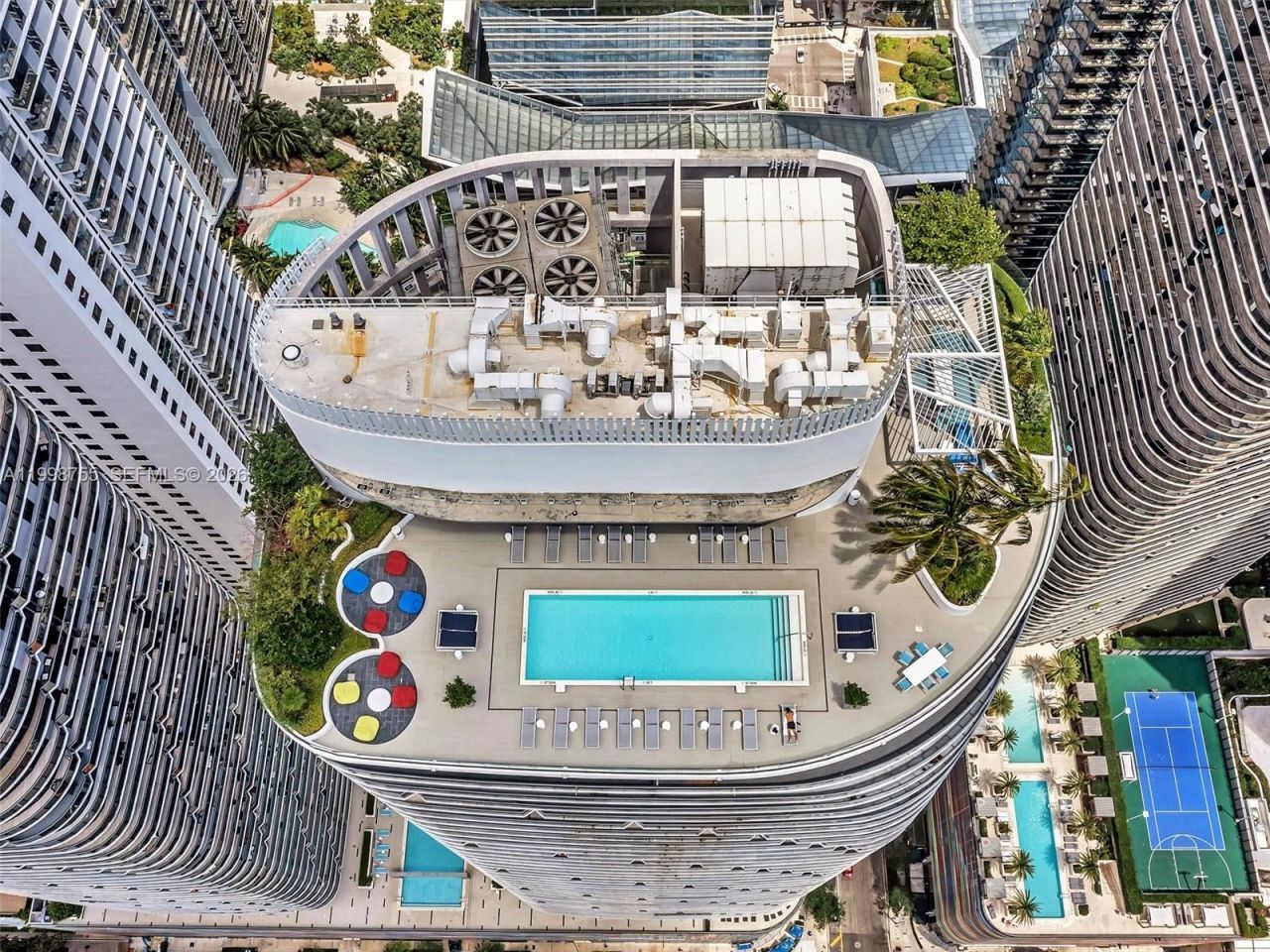 45 SW 9th St, Unit 3609, Miami, FL 33130 Photo