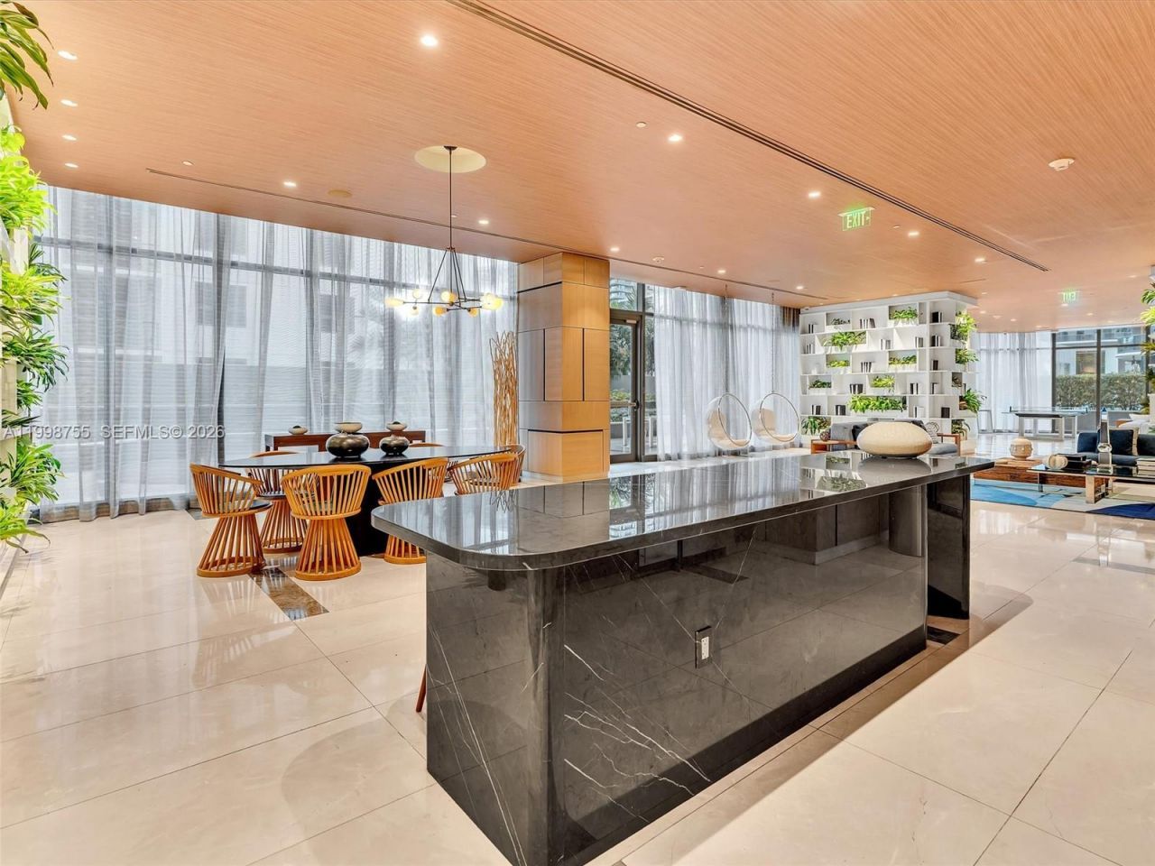 45 SW 9th St, Unit 3609, Miami, FL 33130 Photo
