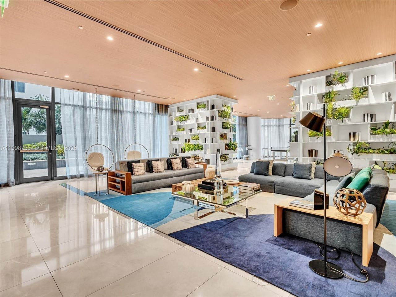 45 SW 9th St, Unit 3609, Miami, FL 33130 Photo