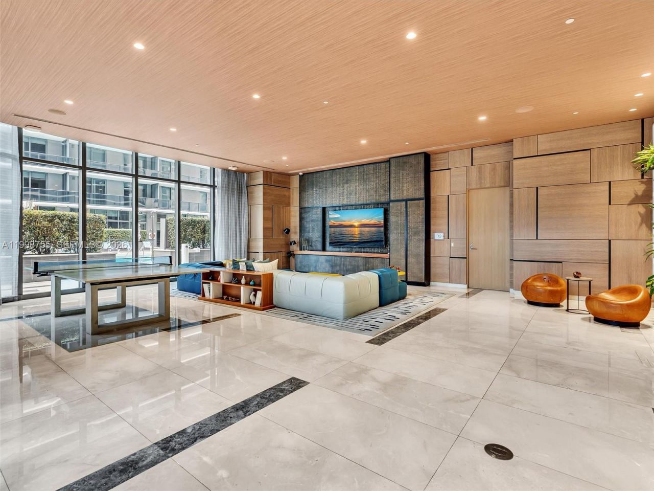 45 SW 9th St, Unit 3609, Miami, FL 33130 Photo