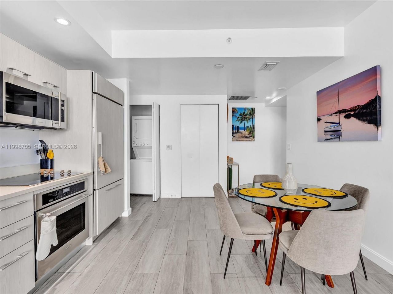 45 SW 9th St, Unit 3609, Miami, FL 33130 Photo