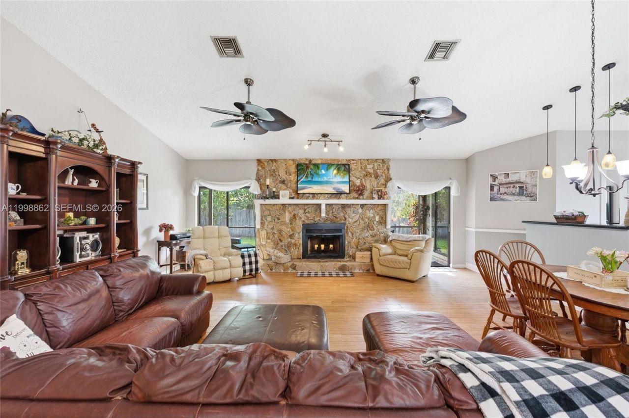 20823 Sugarloaf Ln, Boca Raton, FL 33428 Photo