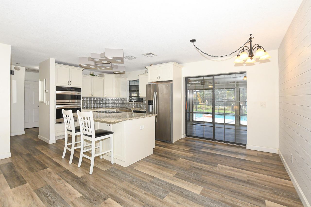 764 SE Evergreen Terrace, Port Saint Lucie, FL 34983 Photo