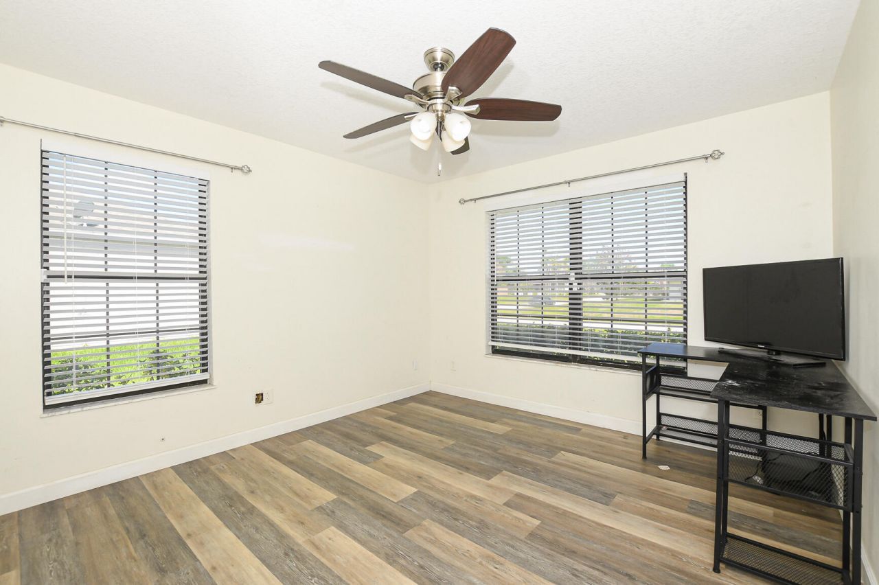 764 SE Evergreen Terrace, Port Saint Lucie, FL 34983 Photo