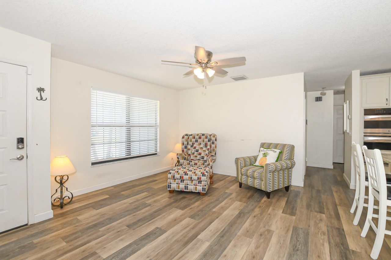 764 SE Evergreen Terrace, Port Saint Lucie, FL 34983 Photo