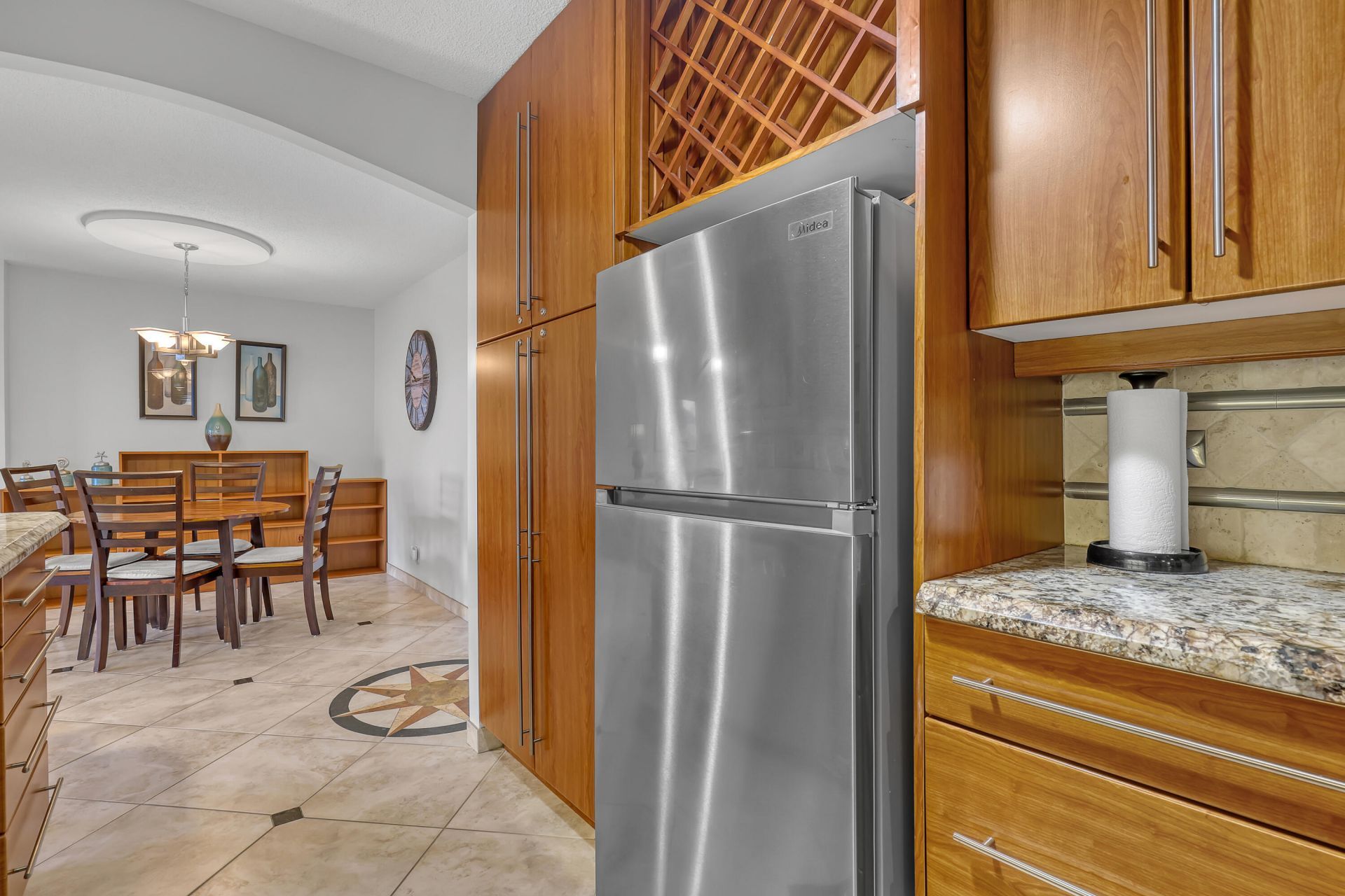 125 S Ocean Avenue, Unit 304, Palm Beach Shores, FL 33404 Photo