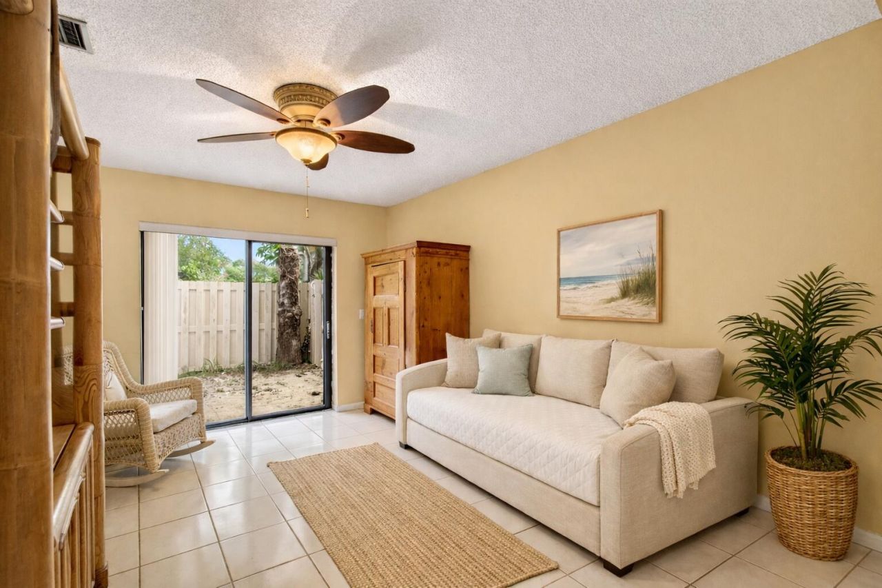 801 NW 30th Avenue, Unit C, Delray Beach, FL 33445 Photo
