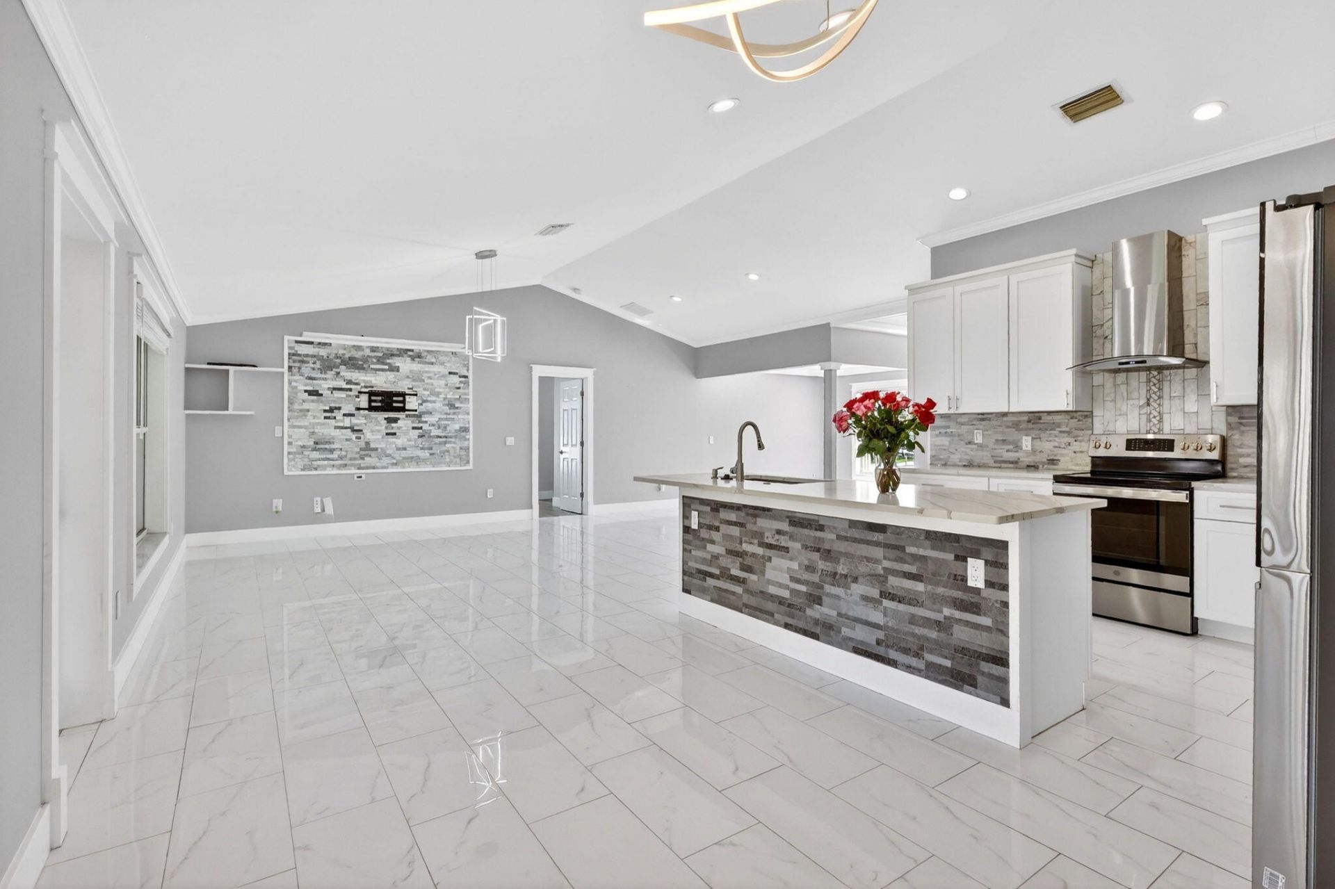 3660 SW Bonwold Street, Port Saint Lucie, FL 34953 Photo