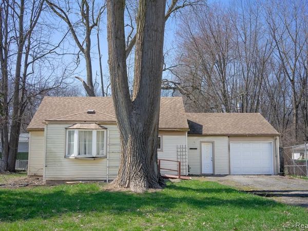 14088 FELLRATH Street, Taylor, MI 48180