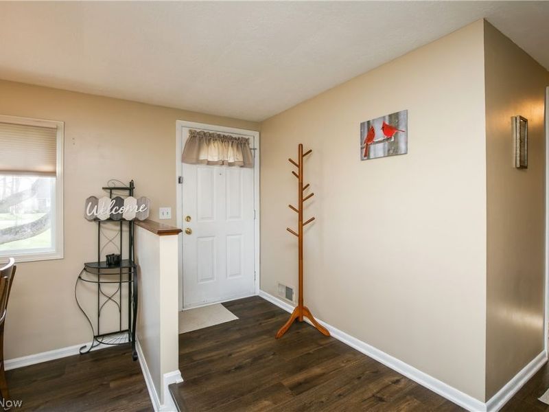 1006 Marquardt Avenue NW, North Canton, OH 44720 Photo 5