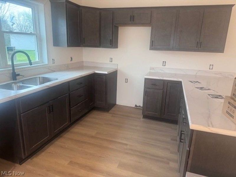 11025 Mushroom Road, Beach City, OH 44608 Photo 3