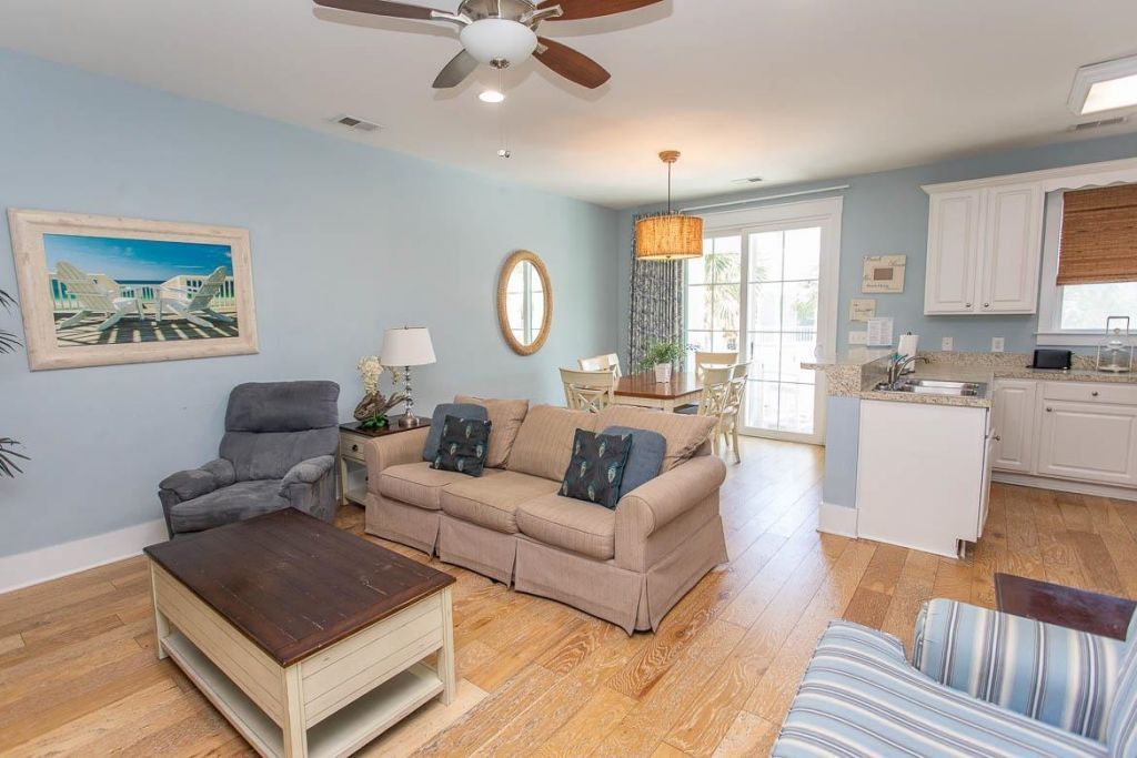 4921 Cinzia Ln. Photo 17