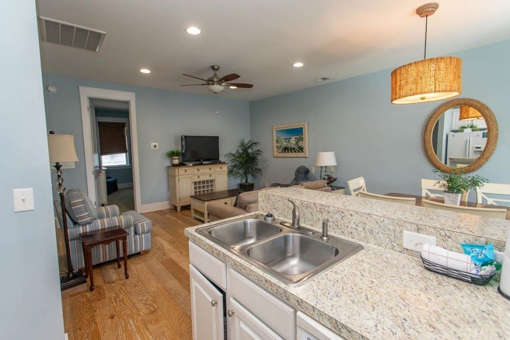 4921 Cinzia Ln. Photo 25