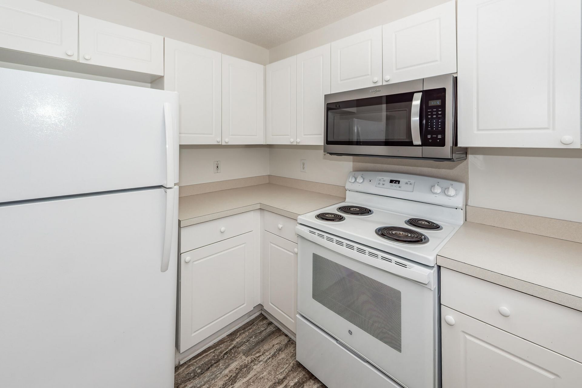 574 Carters Grove Road Photo 14