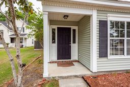 574 Carters Grove Road photo 4