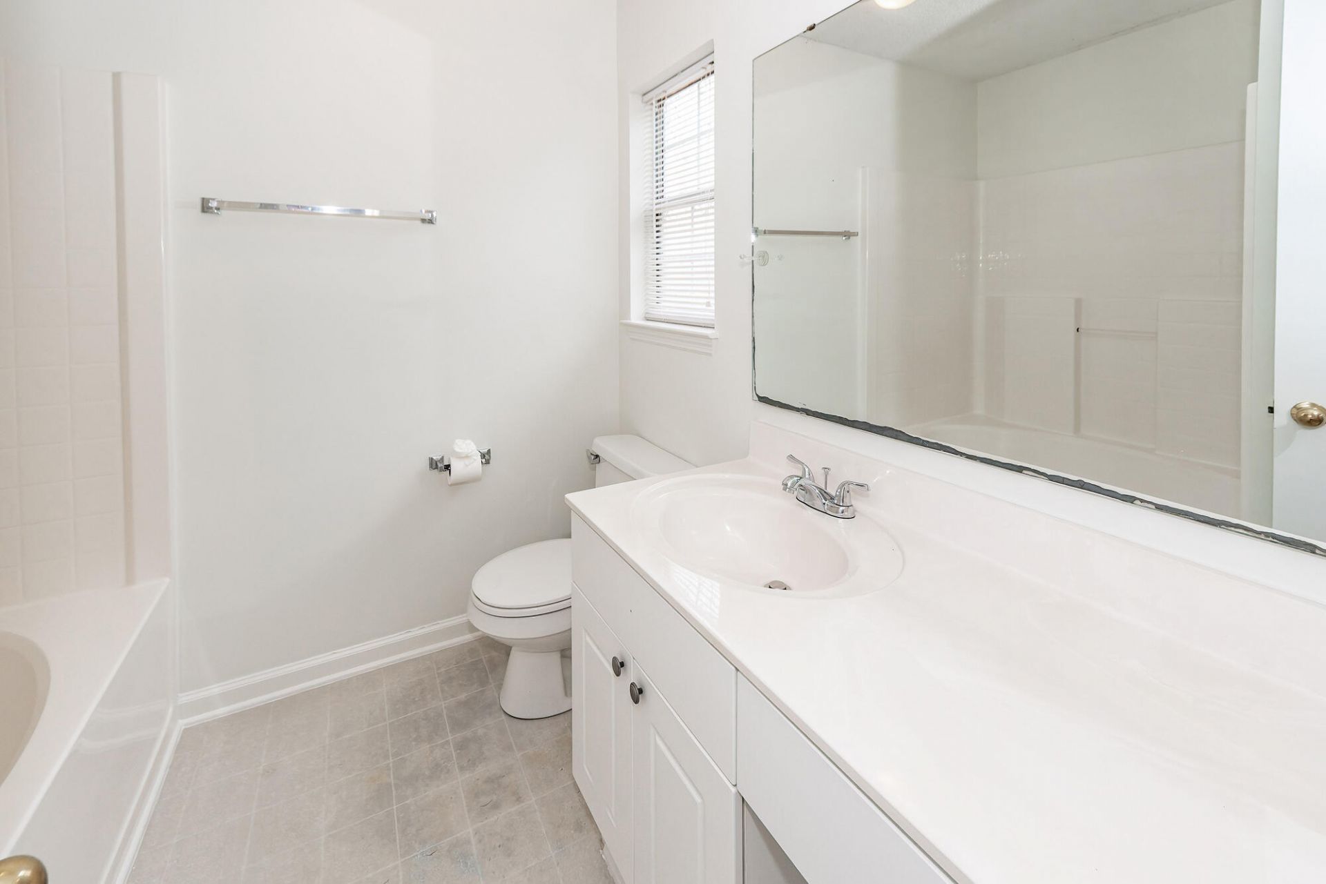 574 Carters Grove Road Photo 21