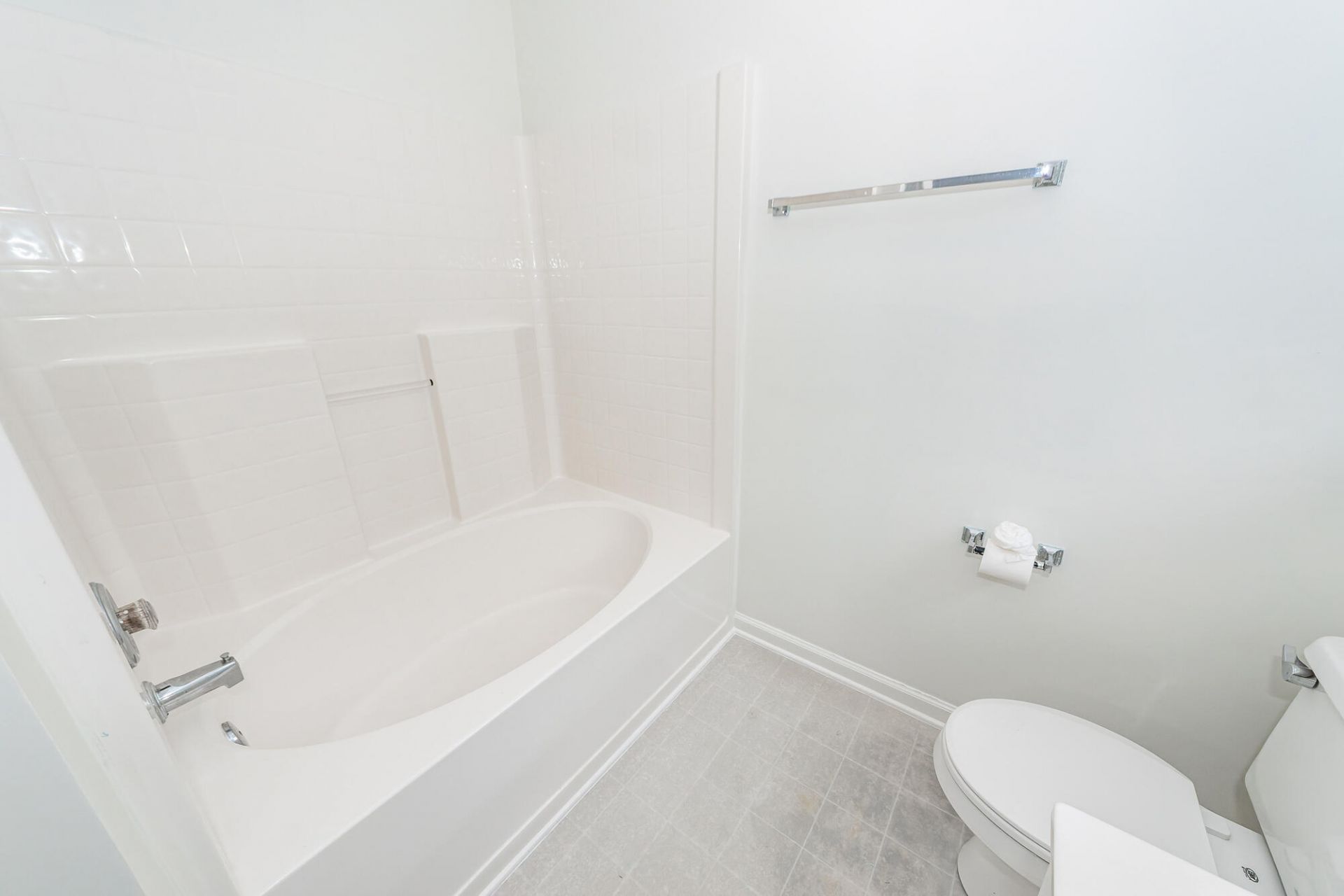 574 Carters Grove Road Photo 22