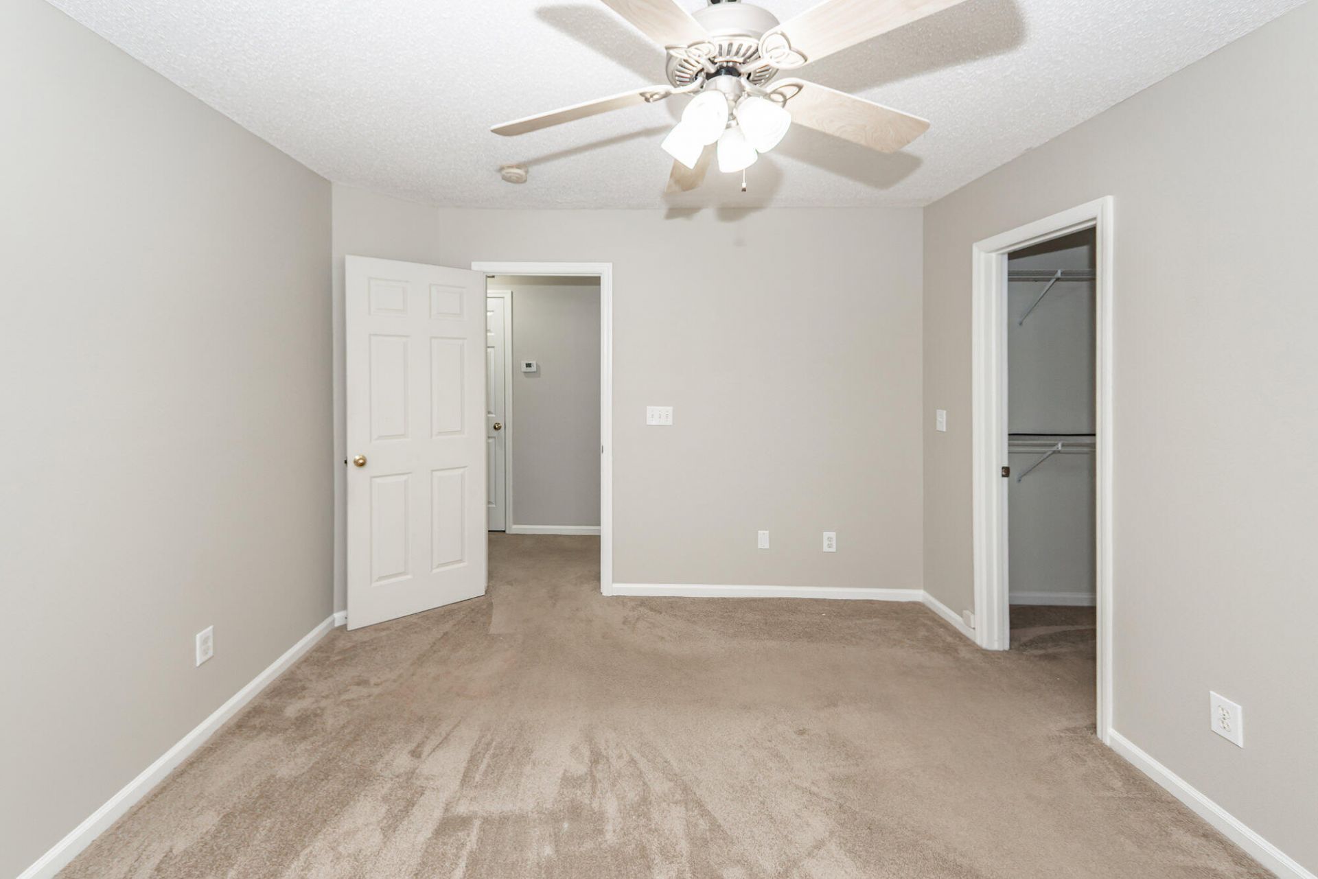 574 Carters Grove Road Photo 24