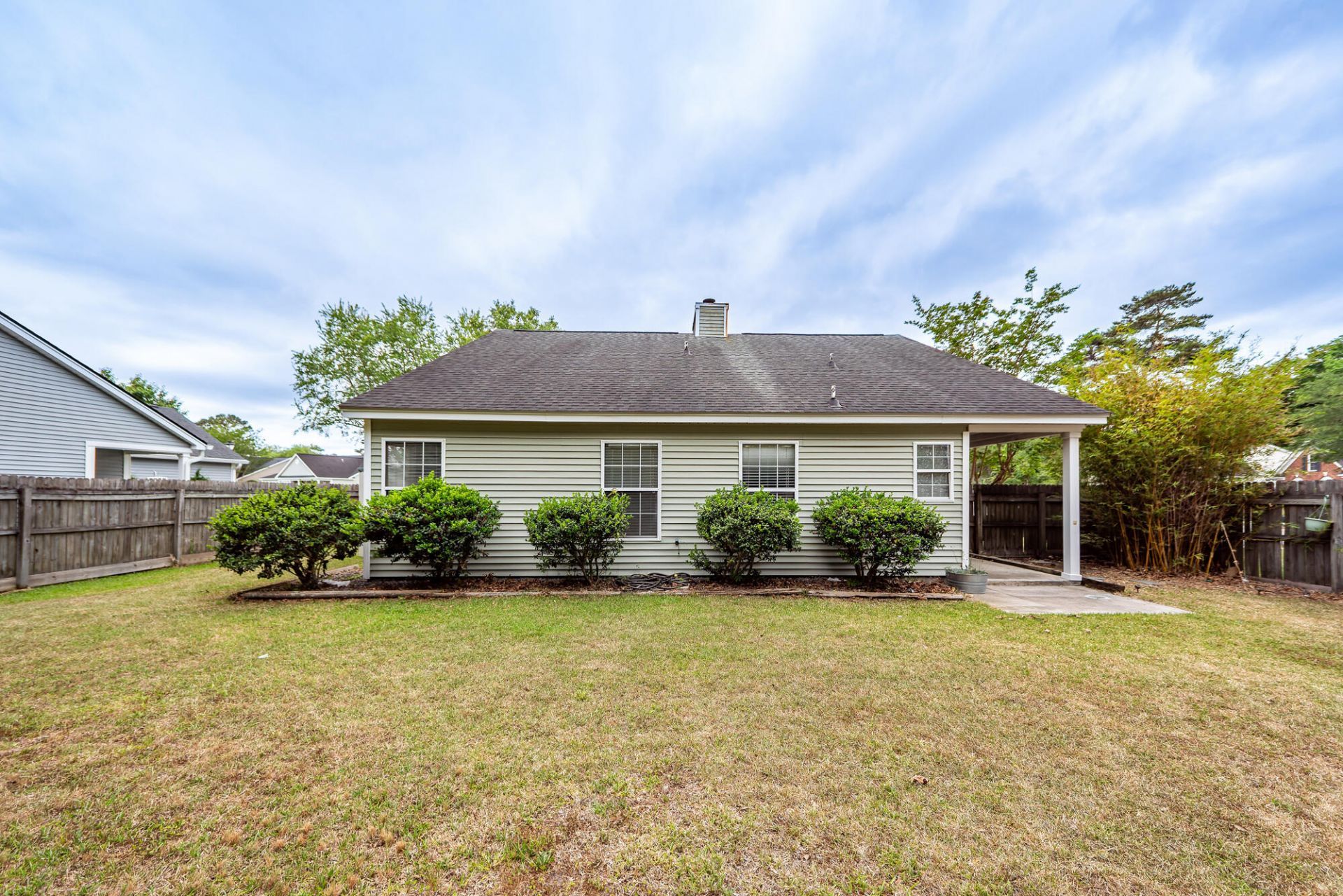 574 Carters Grove Road Photo 32