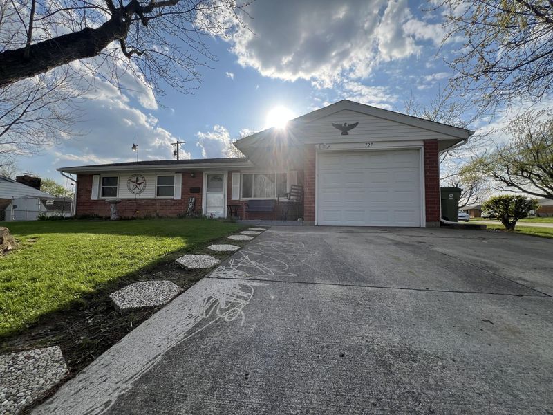 727 Sixth Avenue, Sidney, OH 45365 Photo 2