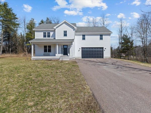 53 Seward Road, Colchester, VT 05446