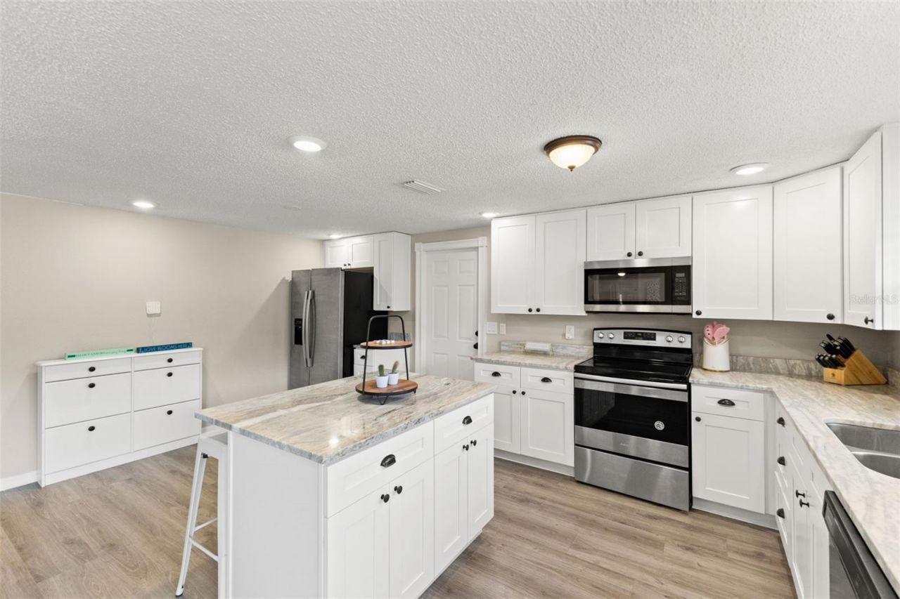 7901 N Packwood Avenue, Tampa, FL 33604 Photo