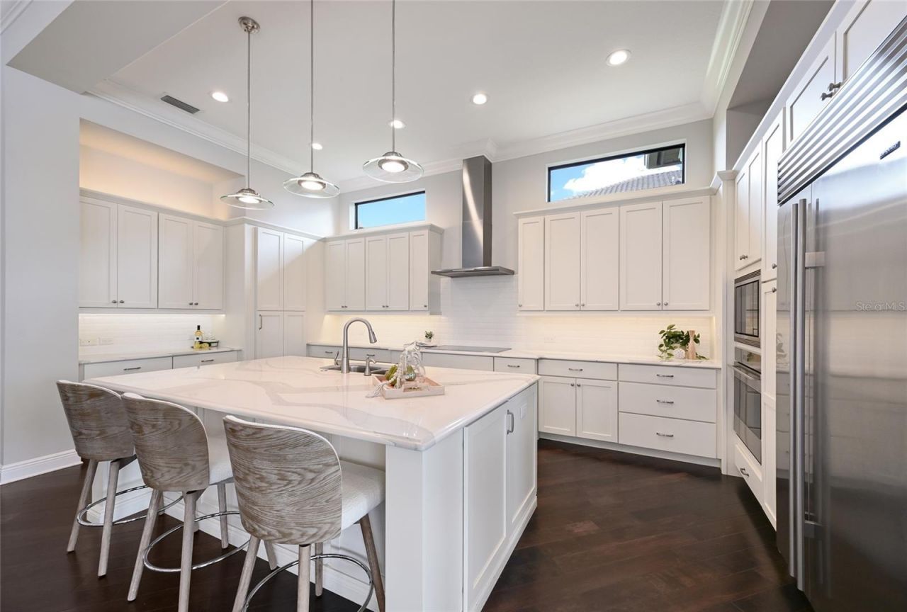 8411 Broadstone Court, Bradenton, FL 34202 Photo