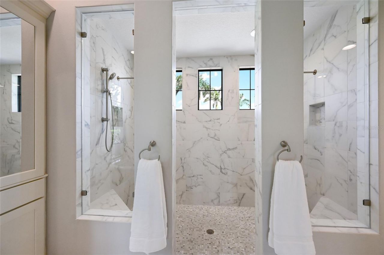 8411 Broadstone Court, Bradenton, FL 34202 Photo