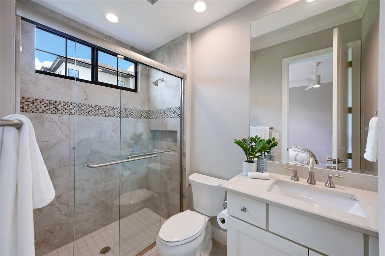 8411 Broadstone Court, Bradenton, FL 34202 Photo