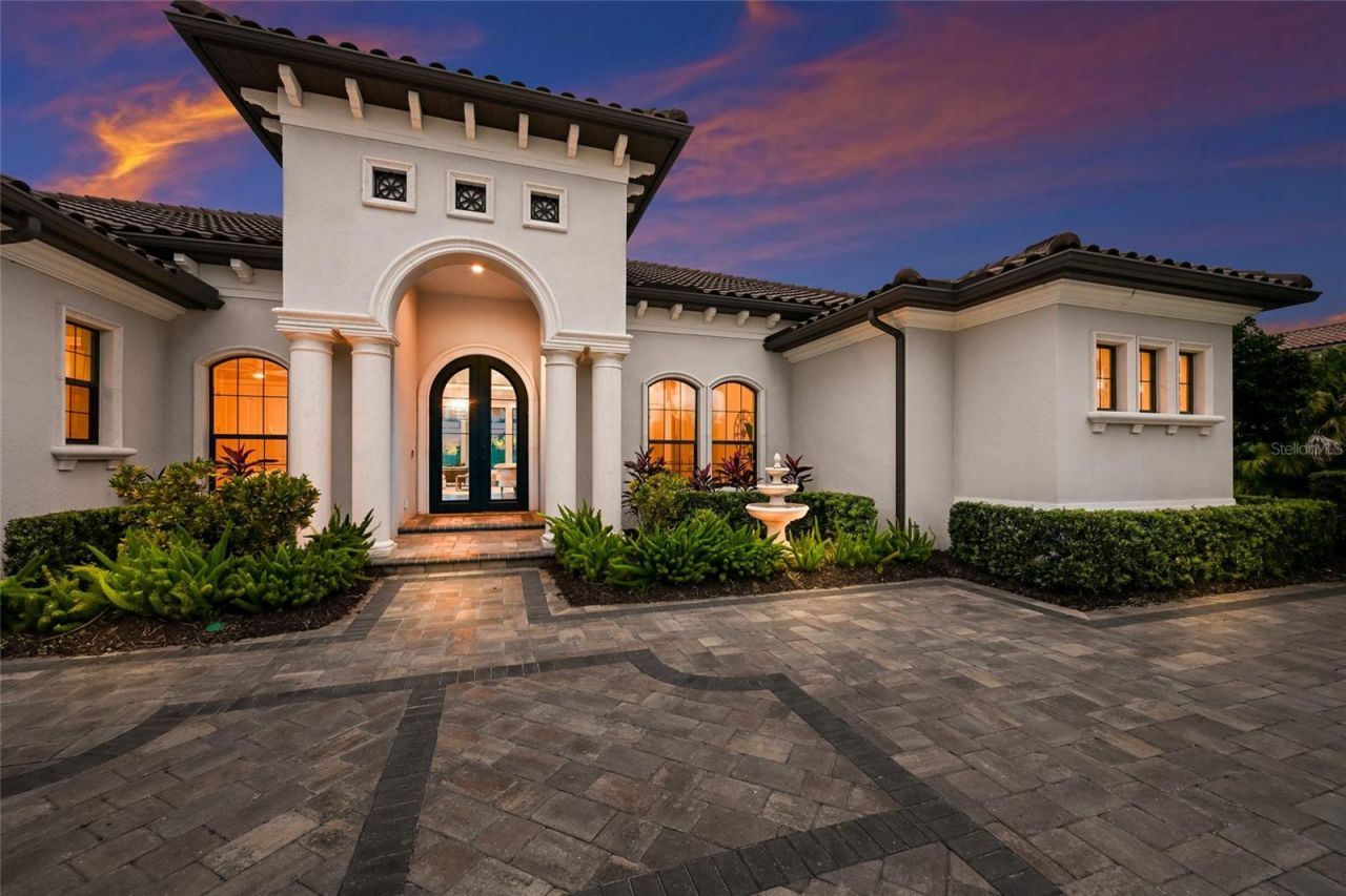 8411 Broadstone Court, Bradenton, FL 34202 Photo