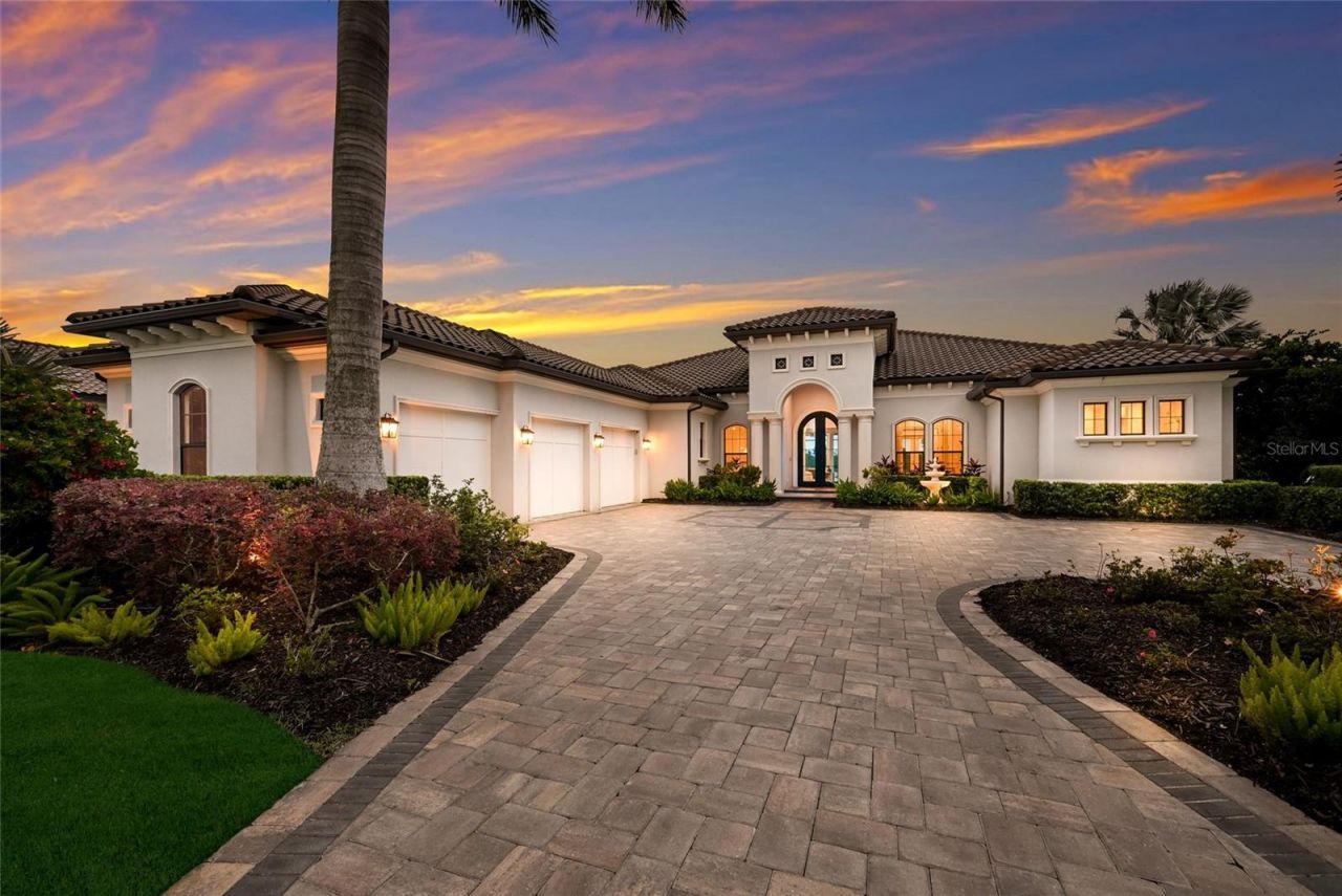 8411 Broadstone Court, Bradenton, FL 34202 Photo