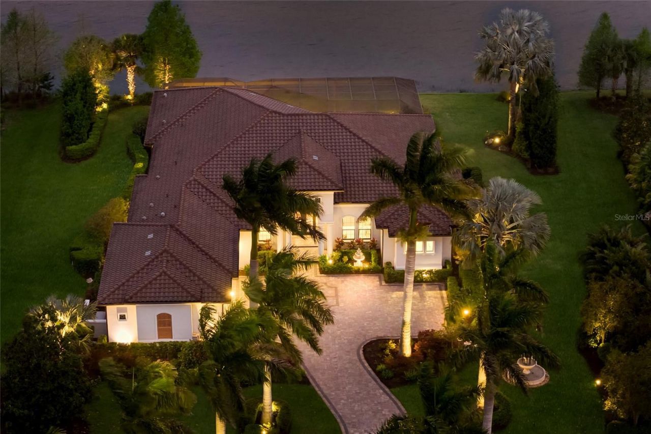 8411 Broadstone Court, Bradenton, FL 34202 Photo