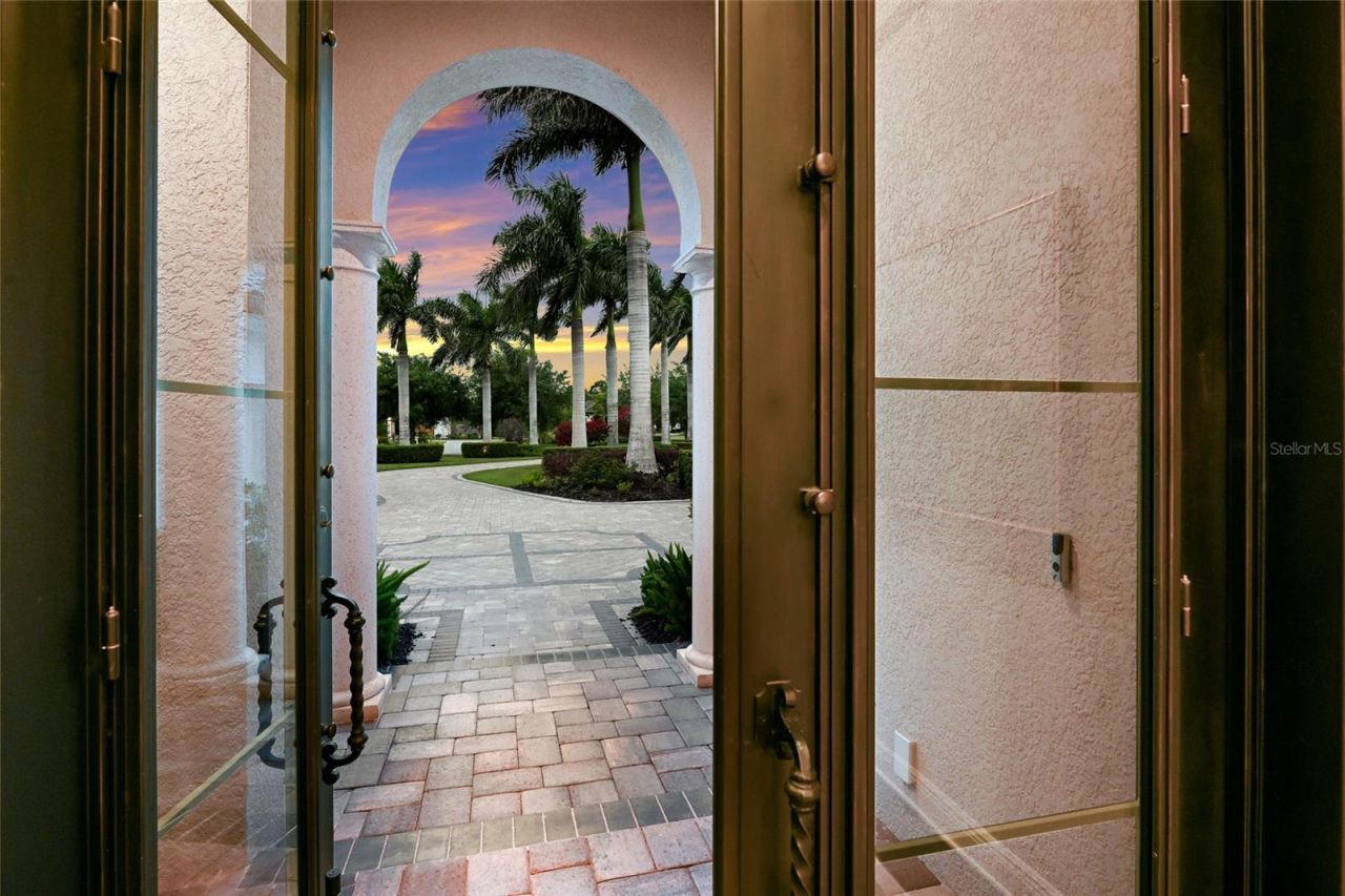 8411 Broadstone Court, Bradenton, FL 34202 Photo